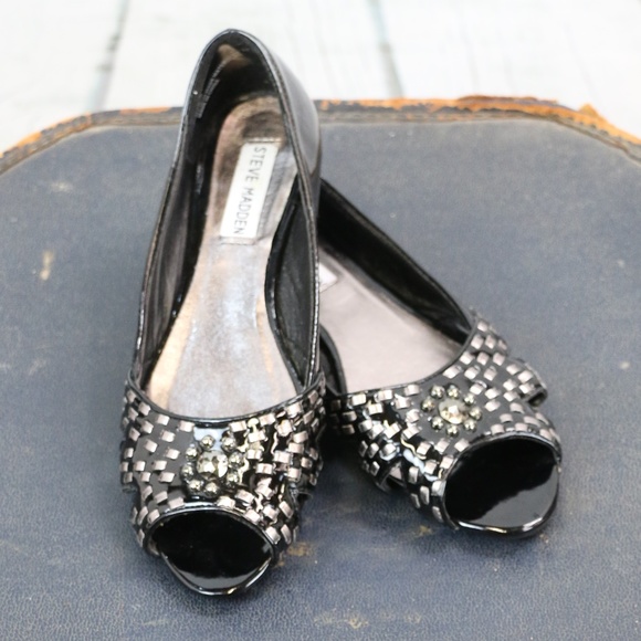 steve madden open toe flats